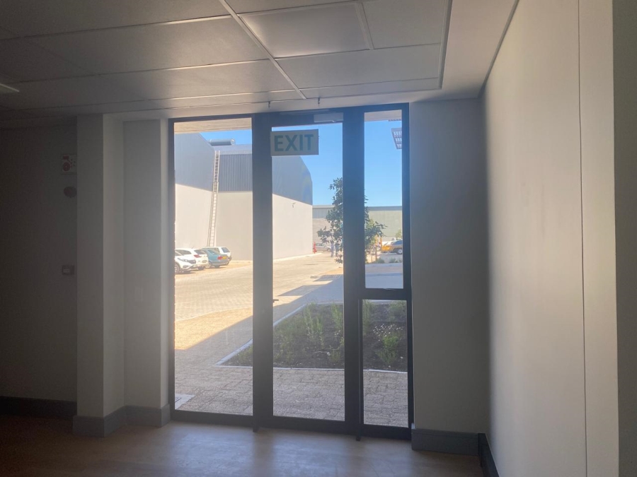 To Let commercial Property for Rent in Stikland Western Cape
